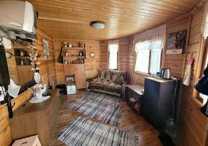 Дом 38м², 2-этажный, участок 8 сот.  