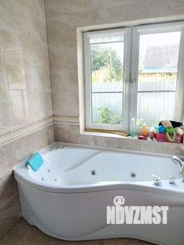 Дом 241м&sup2;, 2-этажный, участок 20 сот.  