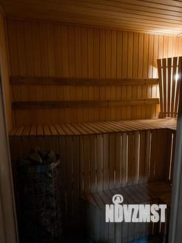 Коттедж 340м&sup2;, 3-этажный, участок 10 сот.  