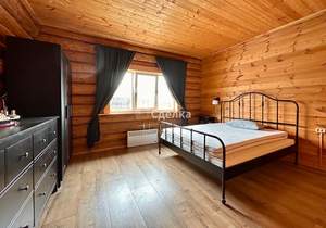 Дом 220м², 3-этажный, участок 12 сот.  