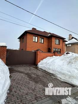 Коттедж 330м&sup2;, 3-этажный, участок 8 сот.  