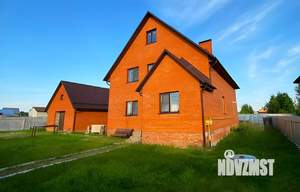 Дом 200м², 3-этажный, участок 15 сот.  