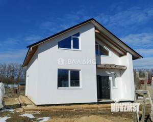 Дом 160м², 2-этажный, участок 10 сот.  