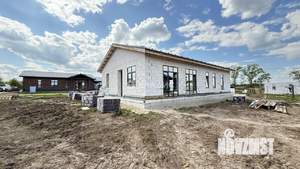 Дом 185м², 2-этажный, участок 11 сот.  