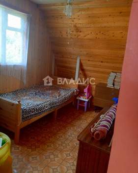 Дом 70м², 2-этажный, участок 6 сот.  