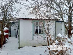 Дом 15м&sup2;, 2-этажный, участок 6 сот.  