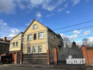 Дом 256м², 2-этажный, участок 6 сот.  