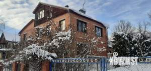 Дом 280м&sup2;, 3-этажный, участок 12 сот.  