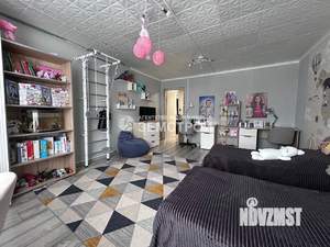 Дом 121м&sup2;, 2-этажный, участок 6 сот.  