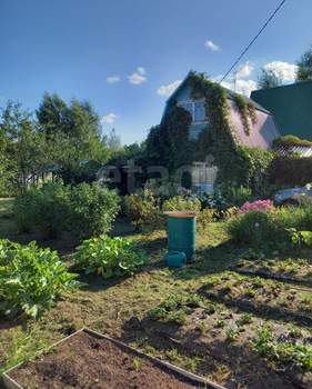 Дом 38м², 2-этажный, участок 8 сот.  