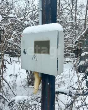 Дом 10м², 2-этажный, участок 8 сот.  