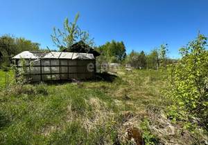 Дом 13м², 2-этажный, участок 9 сот.  