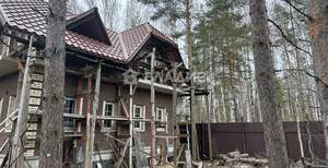 Дом 100м², 2-этажный, участок 10 сот.  