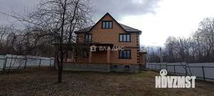Дом 350м², 2-этажный, участок 18 сот.  