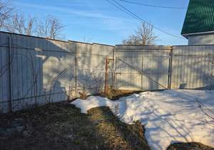 Дом 30м&sup2;, 3-этажный, участок 6 сот.  