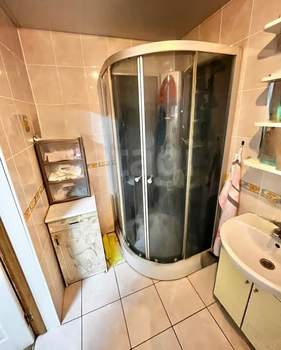 Дом 250м², 3-этажный, участок 15 сот.  