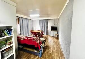 Дом 250м², 3-этажный, участок 15 сот.  