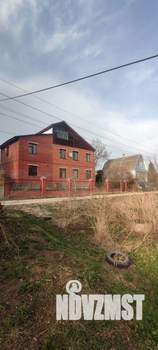 Дом 280м&sup2;, 3-этажный, участок 12 сот.  