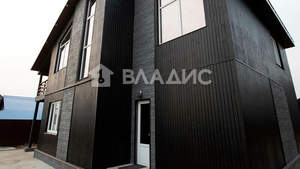 Дом 170м&sup2;, 2-этажный, участок 6 сот.  