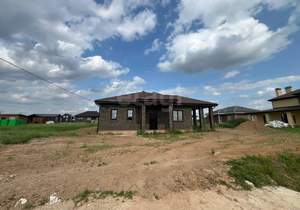 Дом 154м&sup2;, 1-этажный, участок 10 сот.  