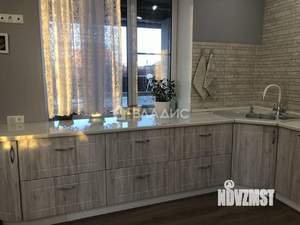 Дом 360м&sup2;, 3-этажный, участок 8 сот.  