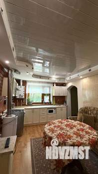 Дом 100м², 2-этажный, участок 3 сот.  