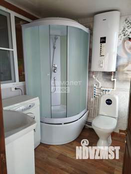 Дом 60м², 2-этажный, участок 6 сот.  