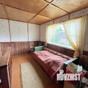Дом 40м², 2-этажный, участок 5 сот.  
