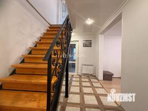 Дом 130м&sup2;, 2-этажный, участок 6 сот.  