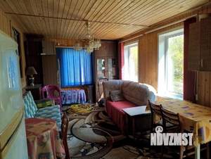 Дом 93м², 2-этажный, участок 10 сот.  