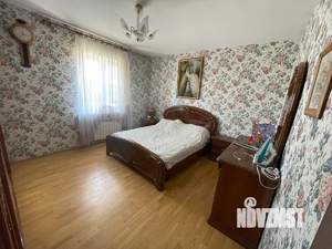 Дом 446м², 2-этажный, участок 35 сот.  