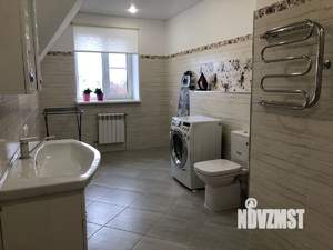 Дом 360м², 3-этажный, участок 750 сот.  