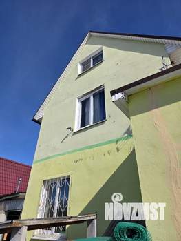 Дом 70м&sup2;, 2-этажный, участок 6 сот.  