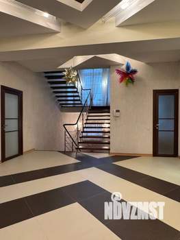 Дом 482м&sup2;, 2-этажный, участок 1700 сот.  