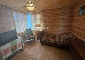Дом 42м², 2-этажный, участок 6 сот.  
