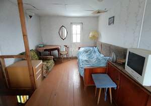 Дом 40м&sup2;, 2-этажный, участок 10 сот.  