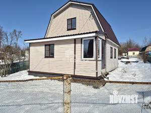 Дом 48м&sup2;, 2-этажный, участок 4 сот.  