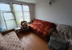 Дом 40м&sup2;, 2-этажный, участок 10 сот.  