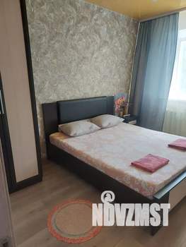 2-к квартира, посуточно, 68м2, 1/10 этаж