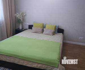 1-к квартира, посуточно, 47м2, 1/1 этаж