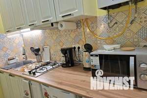 1-к квартира, посуточно, 30м2, 1/2 этаж