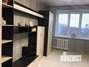 1-к квартира, посуточно, 40м2, 8/10 этаж