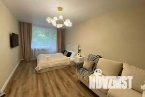 1-к квартира, посуточно, 37м2, 2/9 этаж