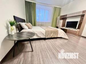 1-к квартира, посуточно, 55м2, 1/1 этаж