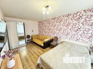 1-к квартира, посуточно, 37м2, 6/9 этаж