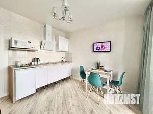 1-к квартира, посуточно, 46м2, 10/10 этаж