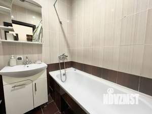 1-к квартира, посуточно, 40м2, 3/10 этаж