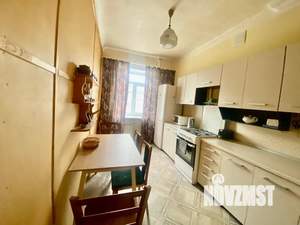 2-к квартира, посуточно, 65м2, 2/2 этаж