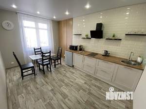 2-к квартира, посуточно, 70м2, 1/1 этаж