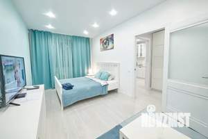 1-к квартира, посуточно, 40м2, 4/10 этаж